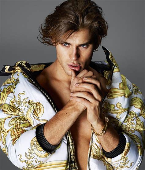 5 modelle di versace|versace models men.